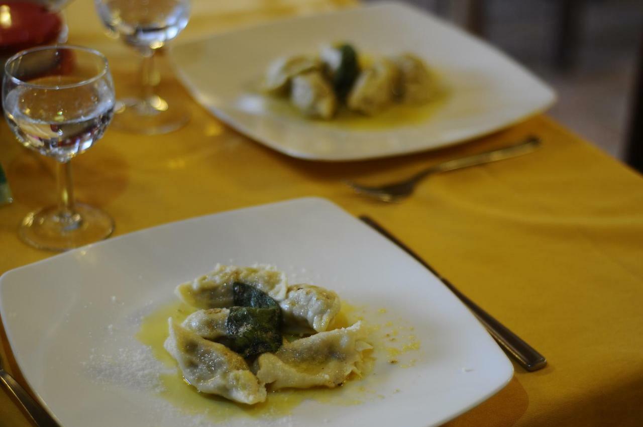 Belvedere Mountain Experience Hotel Monno Bagian luar foto